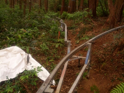モノレール4股に跳ね上げ一つ
