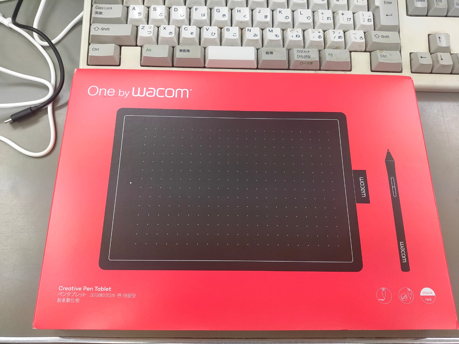 通称板タブ（ワコム ペンタブレット One by Wacom）を導入することにしました