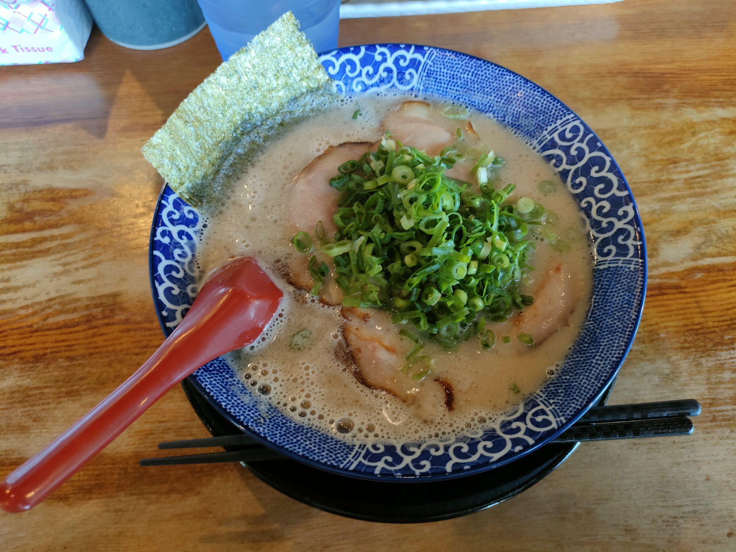 博多ラーメン 鶴亀堂 北名古屋店にやってきました。 ばり？はりがね？。