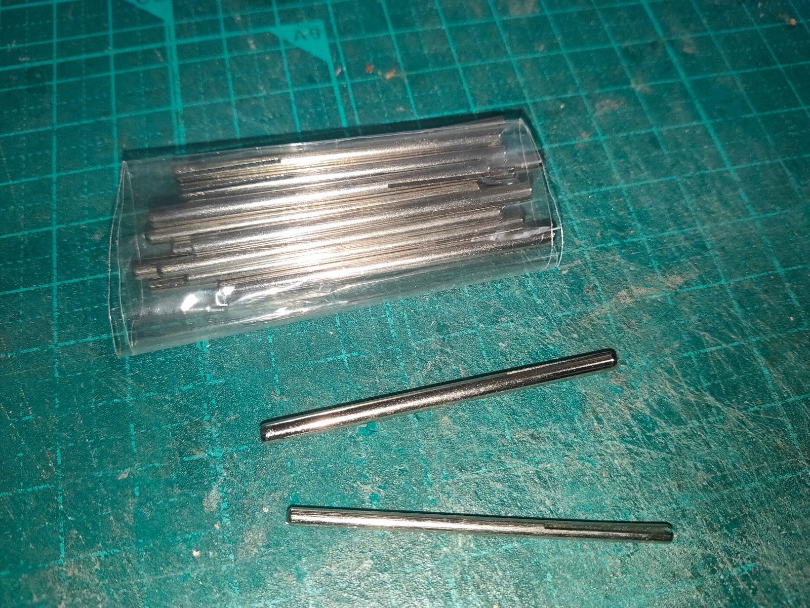 AliExpressでサンドペーパーマンドレルを購入して、1000#のペーパーポイント（サンディングバンド）を作ってみた　#AliExpress